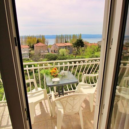 Apartments Marusic Omiš Exterior foto